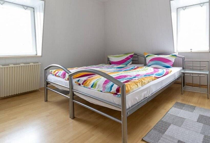 ホテル Feriendorf Slawitsch