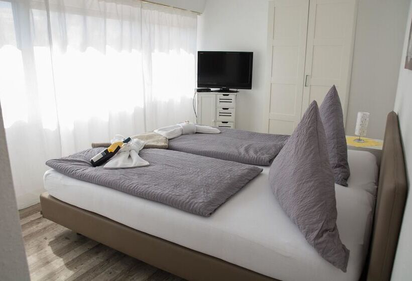 فندق Ferienwohnungen Meersburg