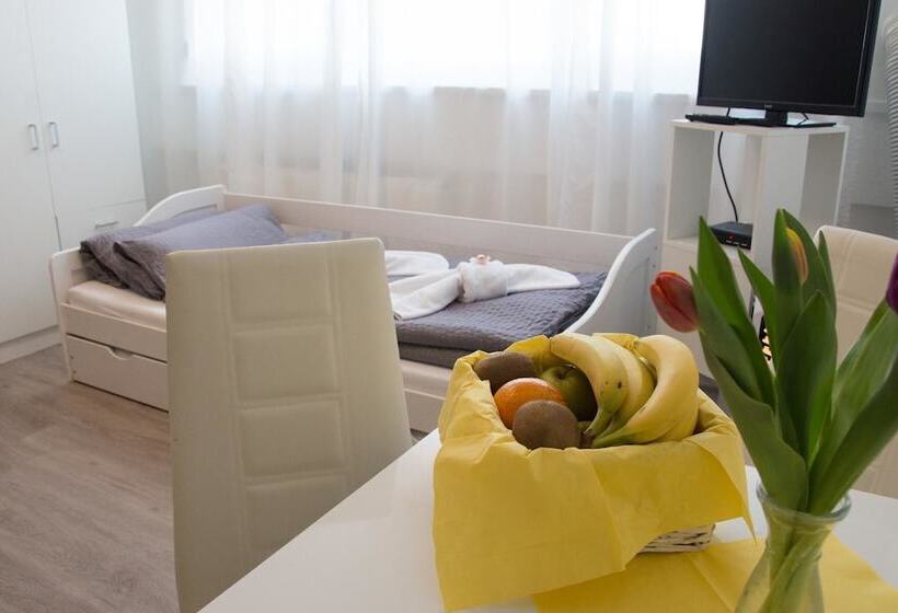 فندق Ferienwohnungen Meersburg