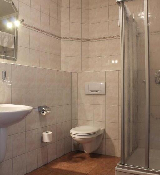 فندق Garni Haaster Krug Otte