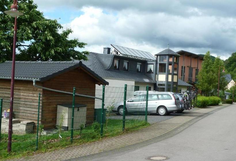 ホテル Gästehaus Sproß