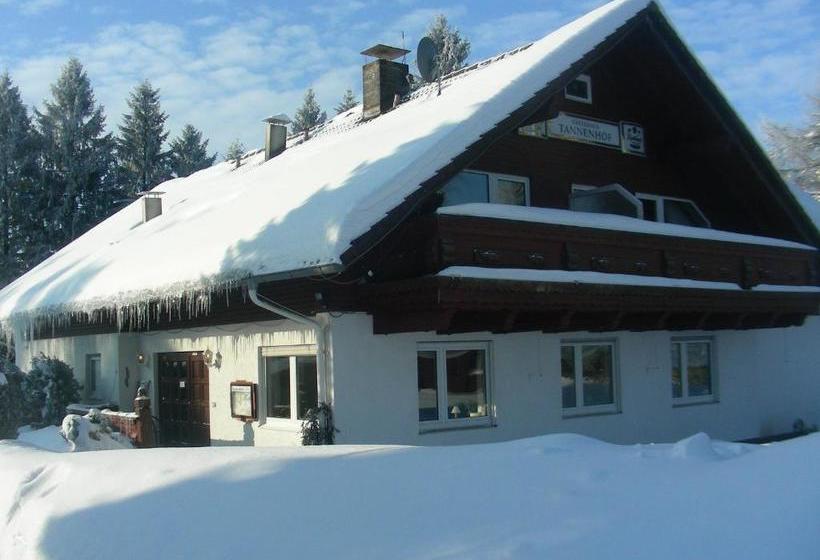 فندق Gästehaus Tannenhof