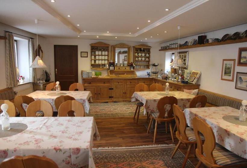 Отель Haus Jutta