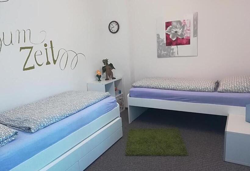 ホテル Haus Linde Frauenwald Am Rennsteig