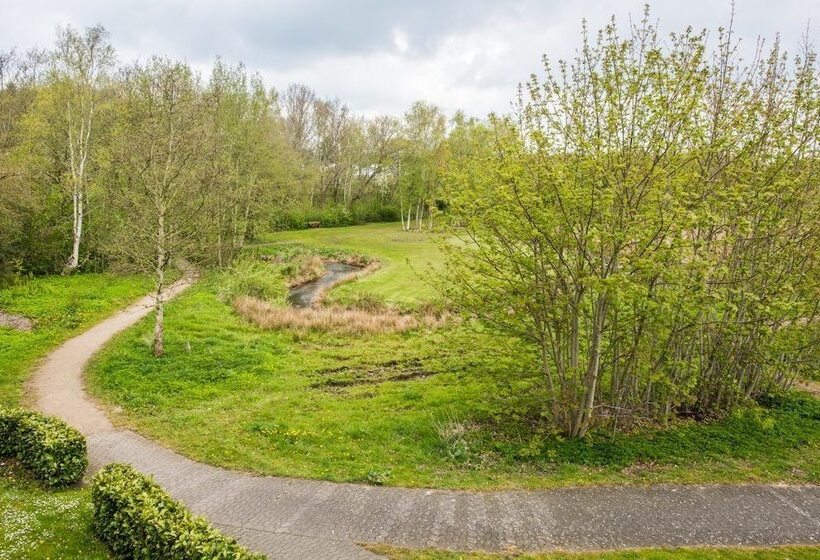 בית מלון כפרי Jernbanegade