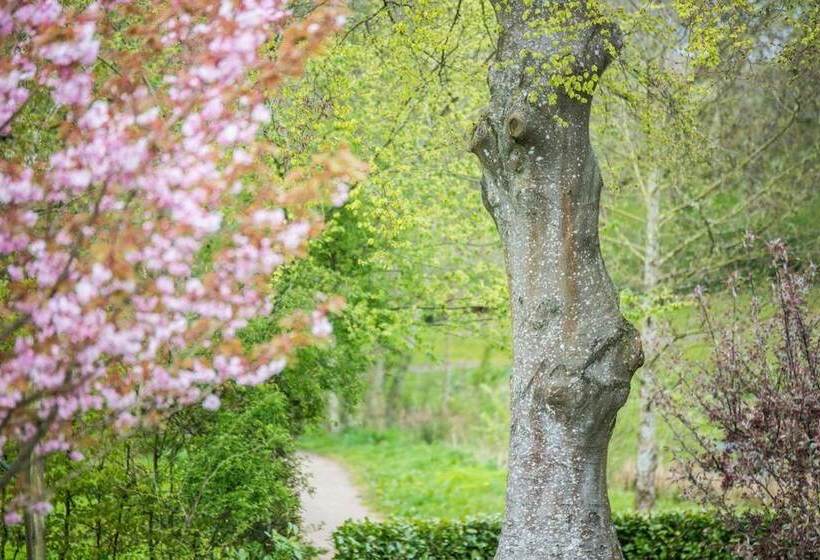 בית מלון כפרי Jernbanegade