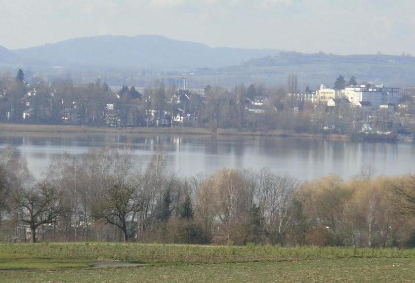 Отель Amelie Chez Inez