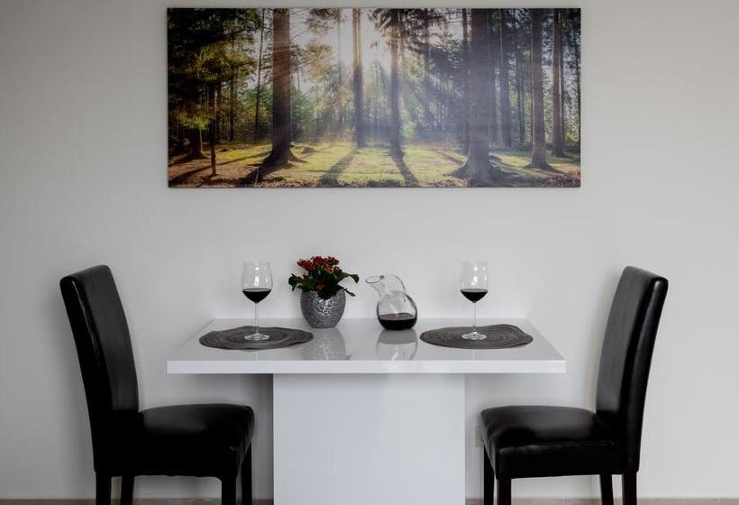 Отель Amelie Chez Inez