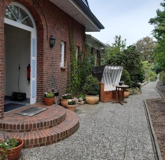 Отель Kleine Auszeit Adults Only