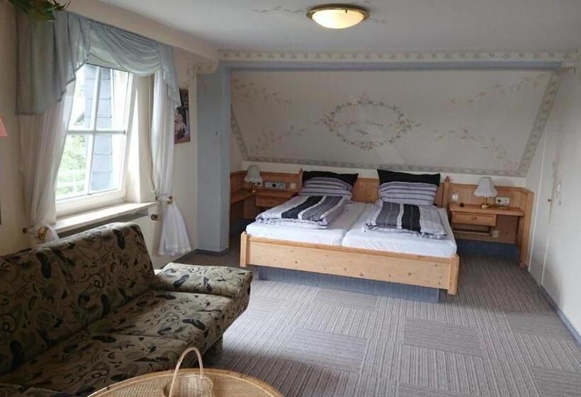 Отель Kloesterle