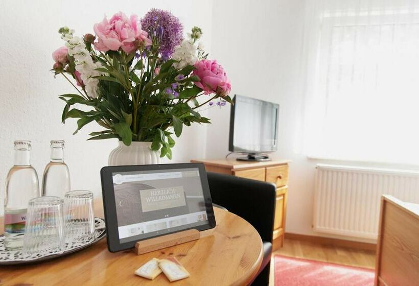 ホテル Klostergarten