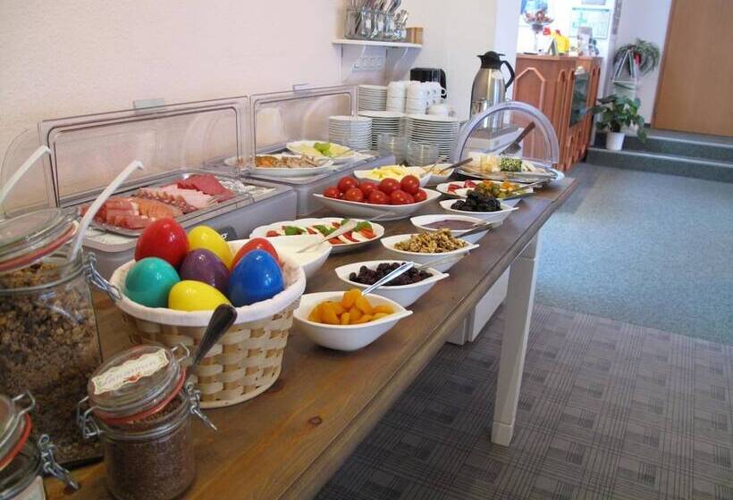 ホテル Klostergarten