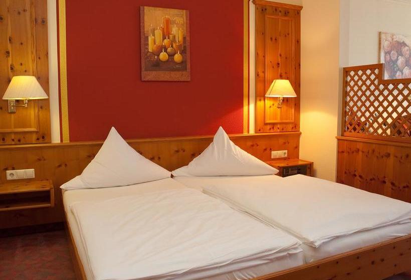 Отель Garniwohlfühlaktiv Kronberg