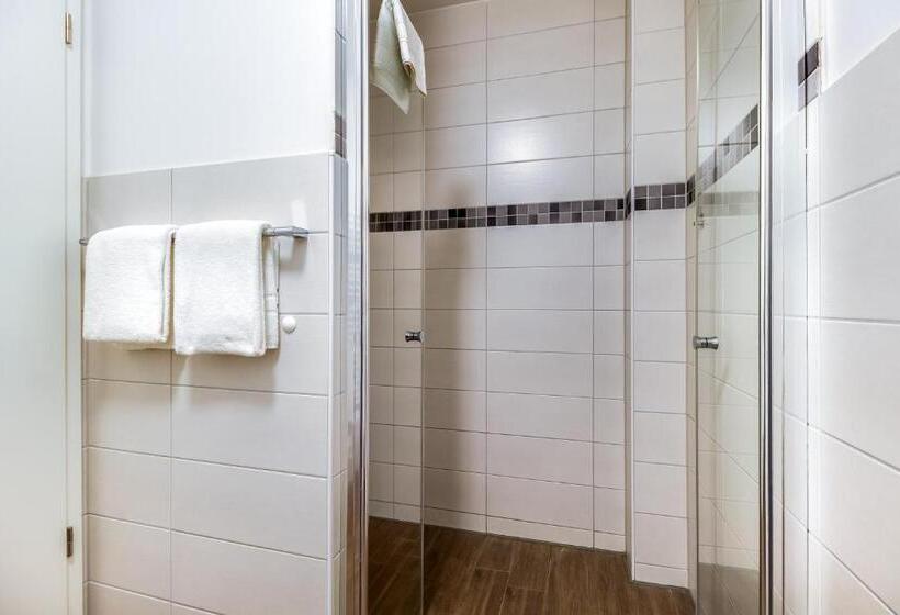 호텔 Lagovida Das Ferienresort Am Störmthaler See