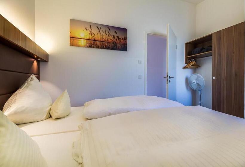 호텔 Lagovida Das Ferienresort Am Störmthaler See