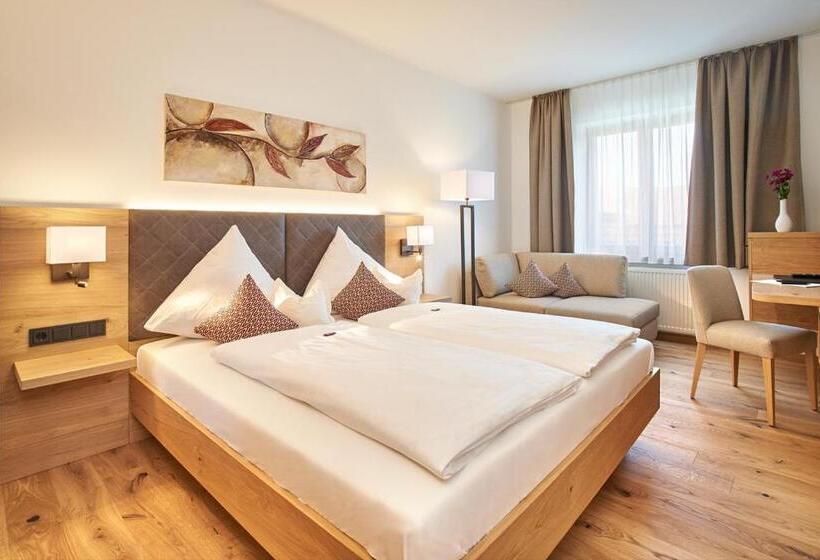 Отель Landgasthof Euringer