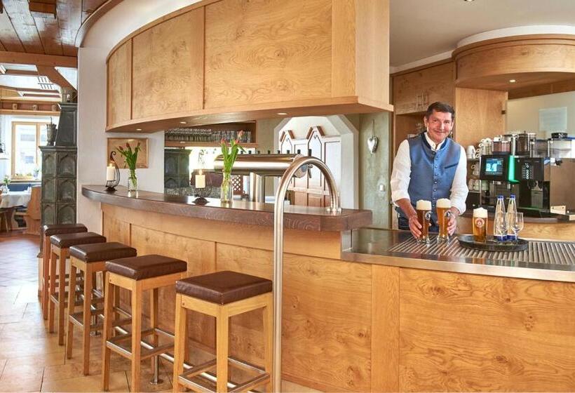 Отель Landgasthof Euringer