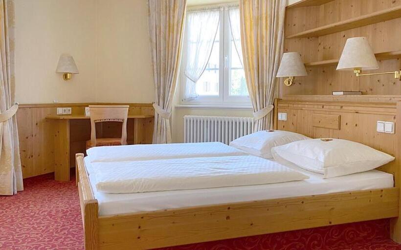 فندق Landgasthof Rebstock Weil Am Rhein / Basel