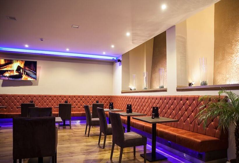 בית מלון כפרי Livinn