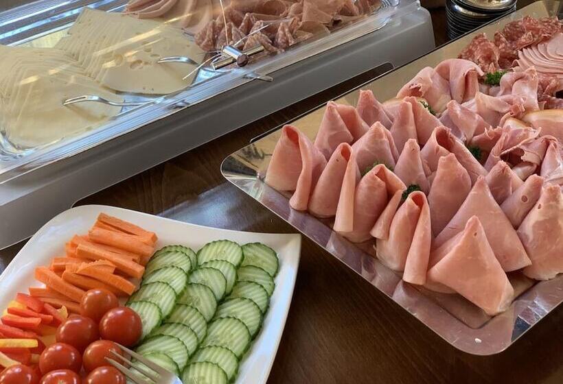 Moselland Hotel Im Enderttal Zum Onkel Willi