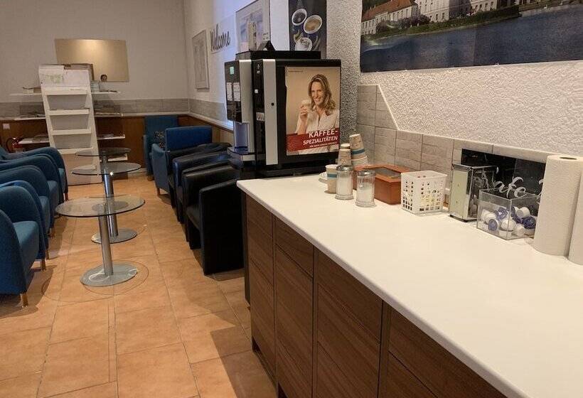 Отель New Fair Munich Messe