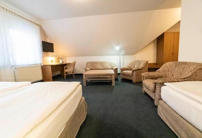 هتل Pension & Restaurant Nordstern