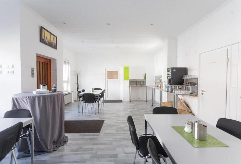 ホテル Oberkasseler Hof Bonn