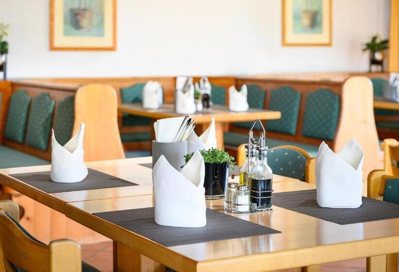 ホテル Olympia Schießanlage