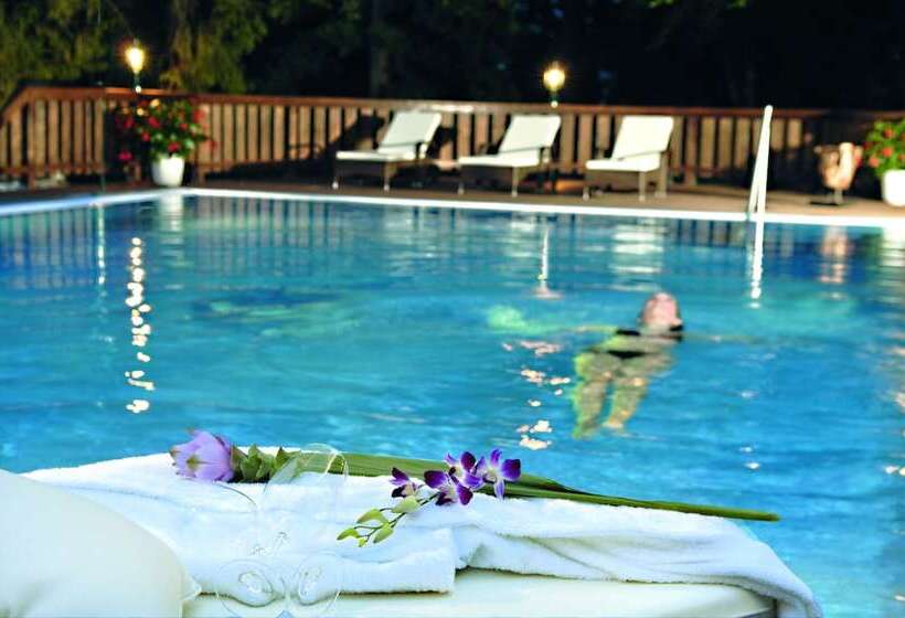 Ostseehotel Villen Im Park Ein Rovell