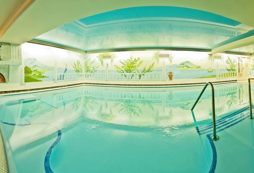 Ostseehotel Villen Im Park Ein Rovell