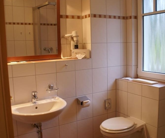 Ostseehotel Villen Im Park Ein Rovell