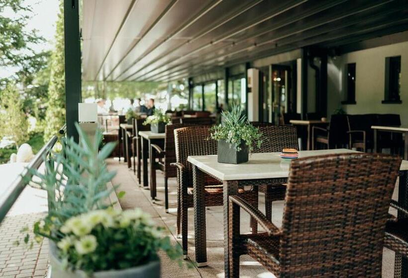 Отель Paulshöhe