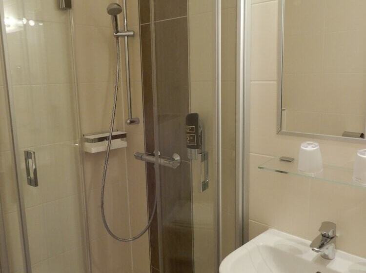 酒店 Pension Am Hafen