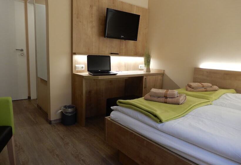 酒店 Pension Am Hafen