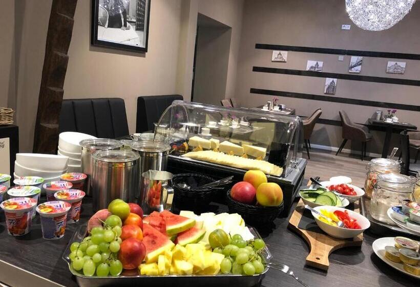 Отель Pension Burkhardt