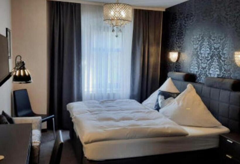 Отель Pension Burkhardt