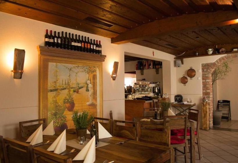Отель Pension Ristorante Da Giova