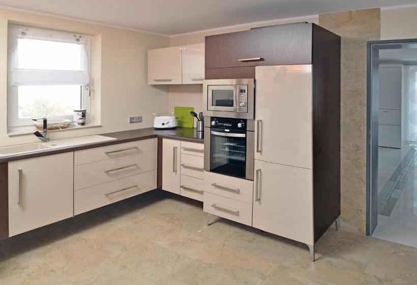 ホテル Pension Schlossidyll