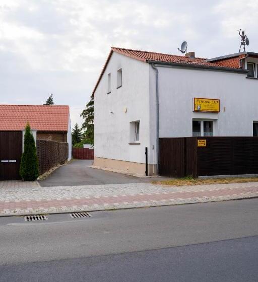 ホテル Pension Sxf