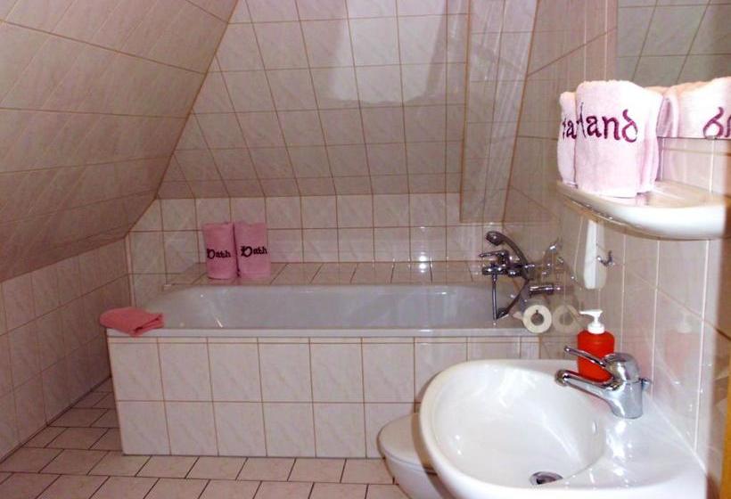 호텔 Thüringer Hof Hildburghausen