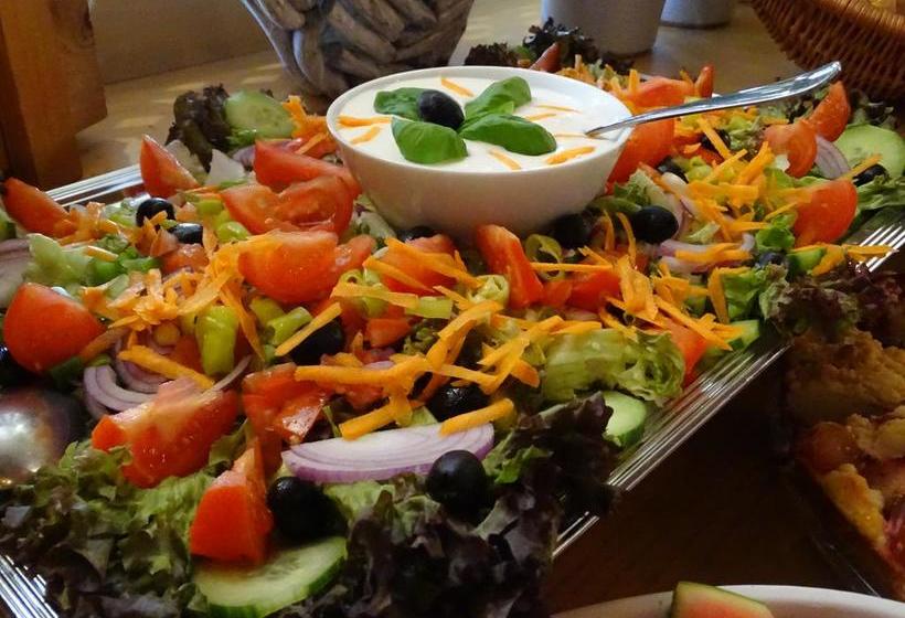 בית מלון כפרי Und Restaurant Piccolo