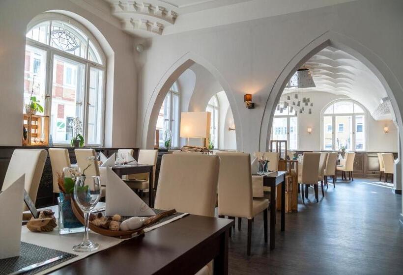 Отель Ratskeller Schwarzenberg