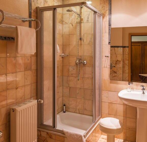 Отель Ratskeller Schwarzenberg