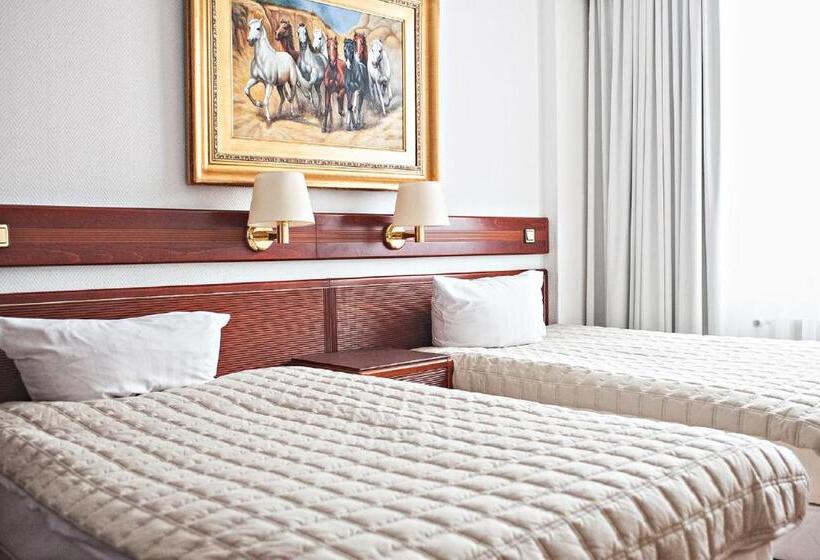 酒店 Ravel International