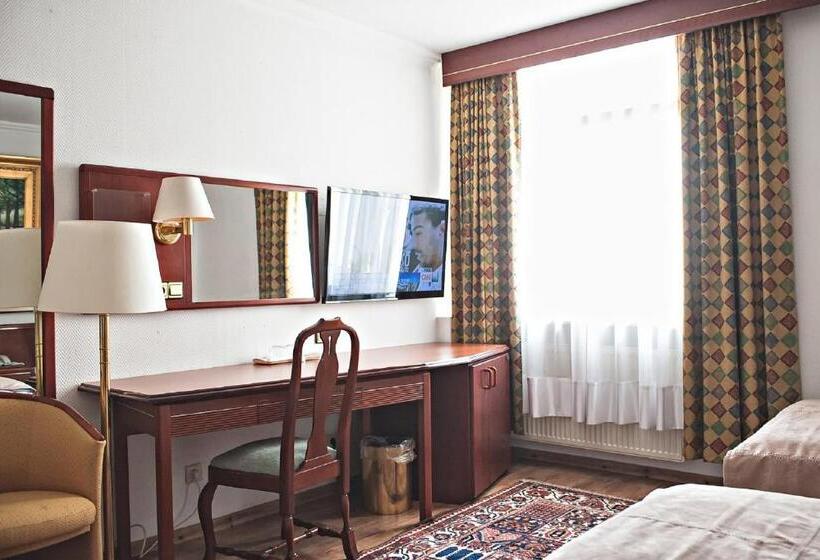 酒店 Ravel International