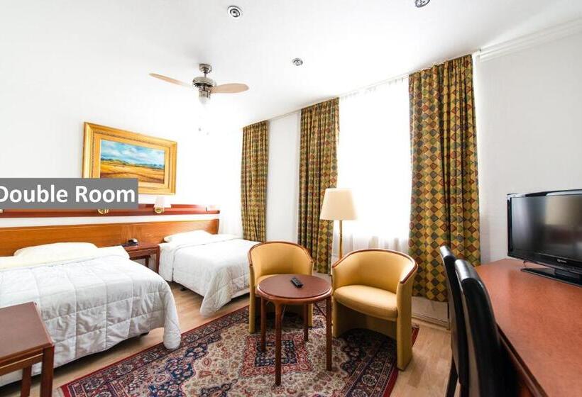 酒店 Ravel International