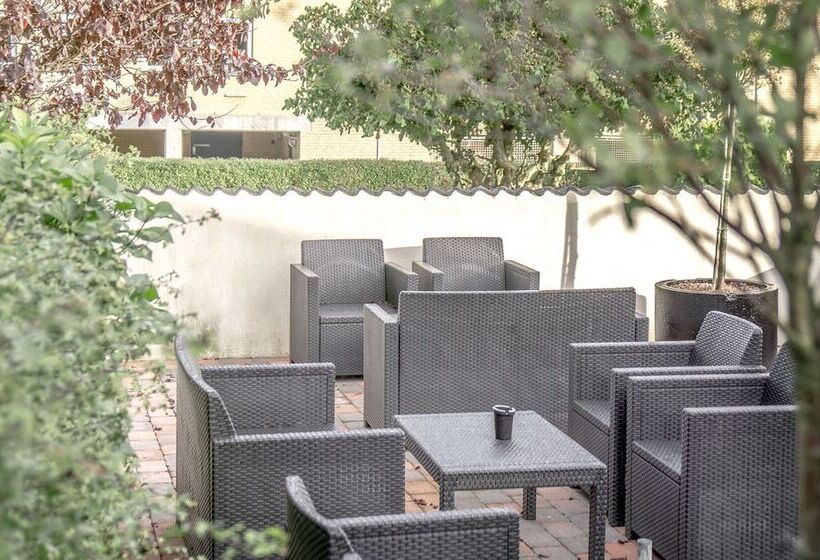 בית מלון כפרי Røde Kro