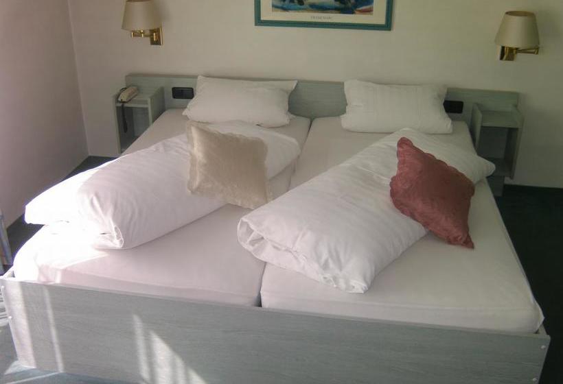 בית מלון כפרי Deutsches Haus