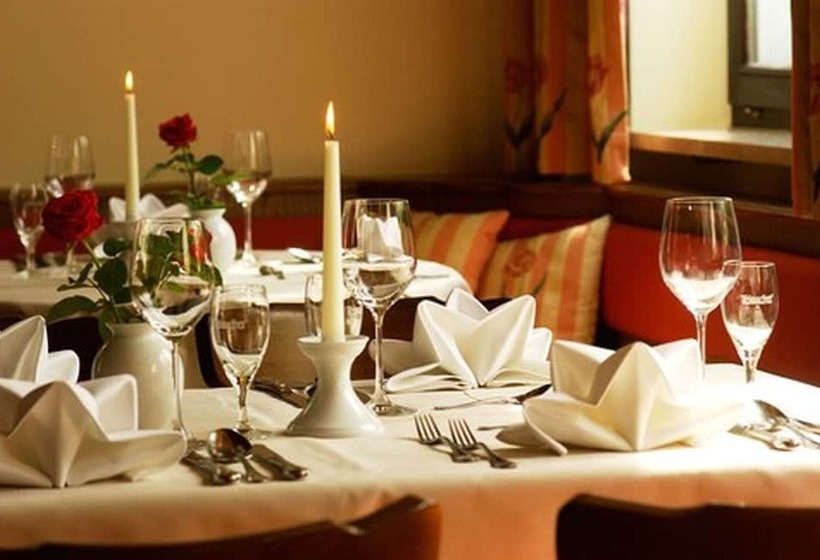 ホテル Restaurant Erich Rödiger