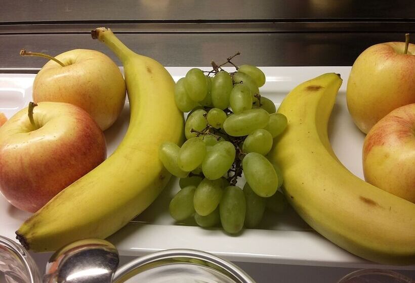 בית מלון כפרי Zur Krone